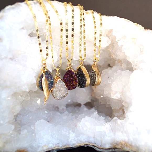 SOLD Druzy Pendant Necklace - Picture 3 of 4