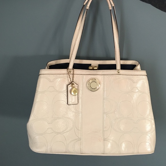 Coach Purse 💥NEED GONE TODAY💥 SOLD