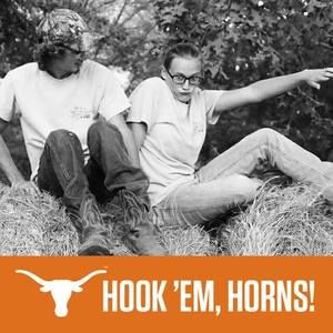 Meet your Posher, Casey