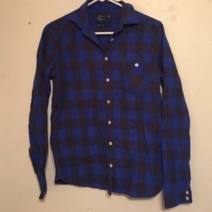 American eagle plaid flannel button down