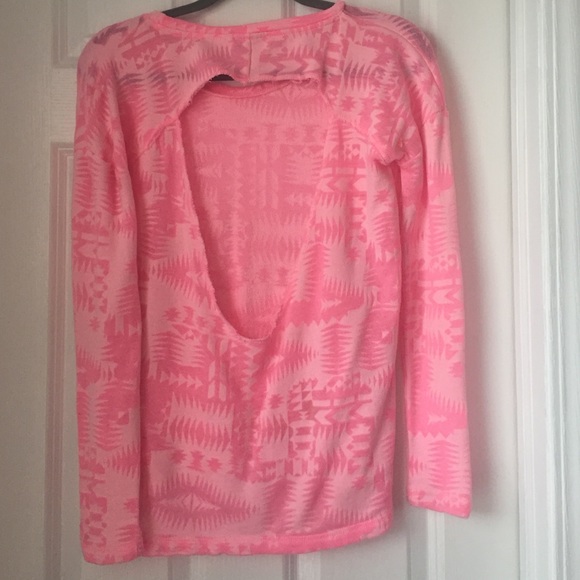 Aeropostale open back sweater - Picture 2 of 2