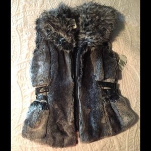 Guess fur vest