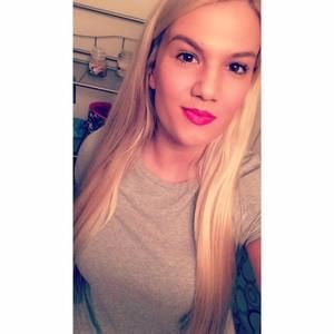 Meet your Posher, Lea