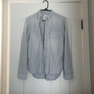 American Eagle Button Up