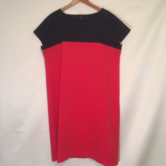 Dress by Tommy Hilfiger - Size XXL
