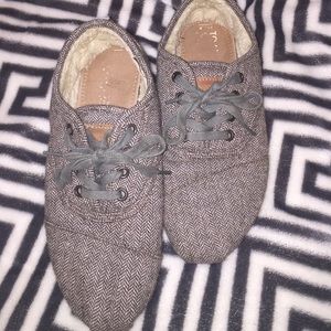 Toms 7.5 women's tie brown green