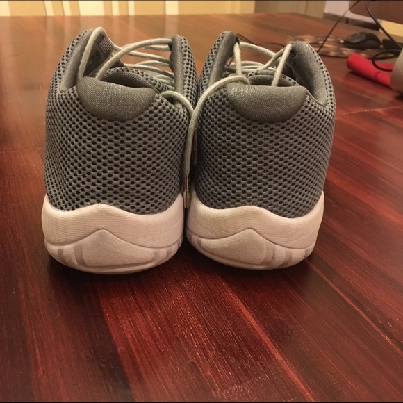 Shoes - Picture 2 of 3