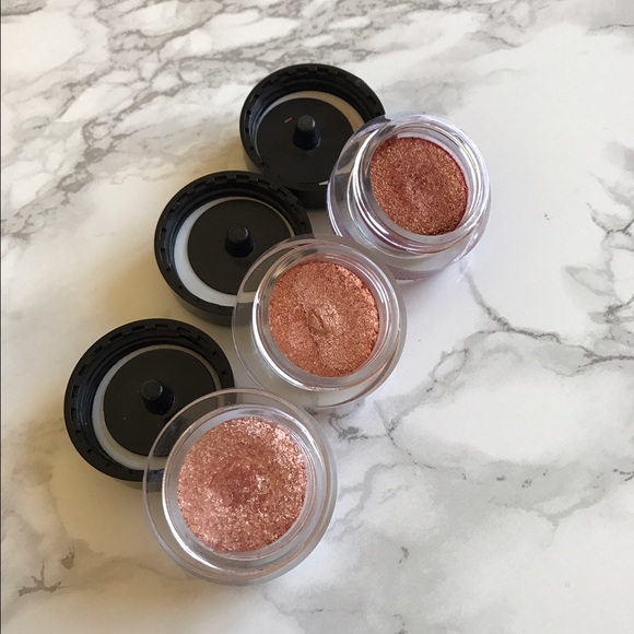 Korean makeup bundle - Picture 2 of 2