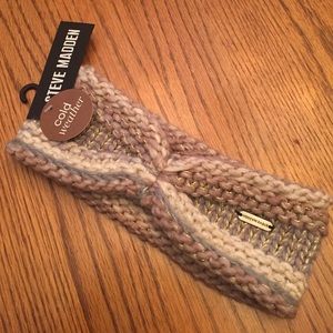 Steve Madden knitted headband