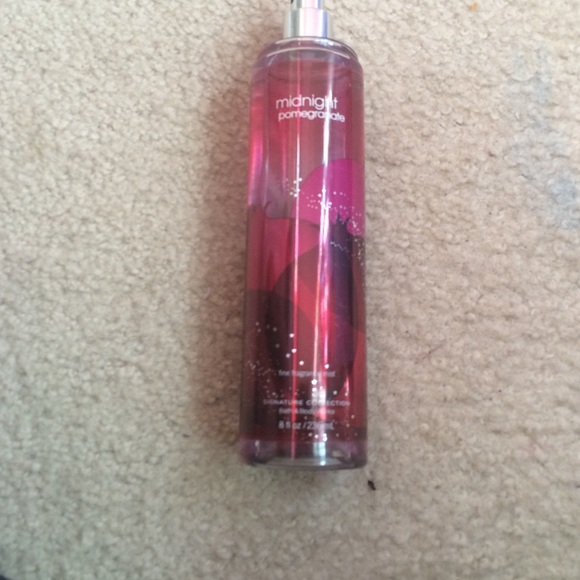 8oz Midnight Pomegranate Mist✨