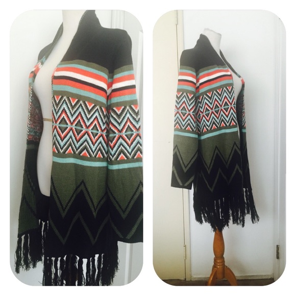 Aztec Fringed Cardigan - Picture 2 of 4
