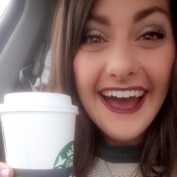 Meet your Posher, Sierra