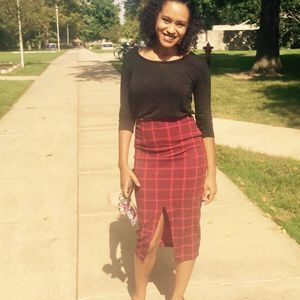 Meet your Posher, Alexandra