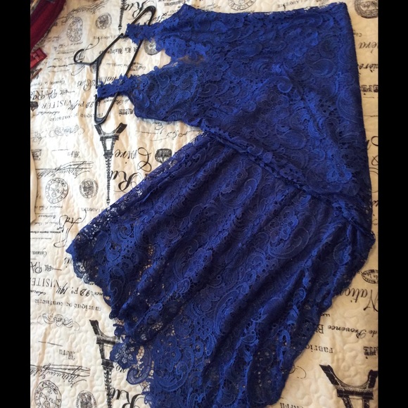 royal blue lace prom dress