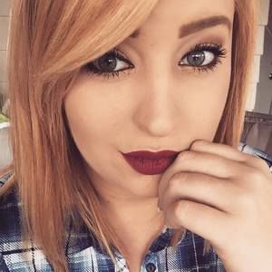 Meet your Posher, Brianna