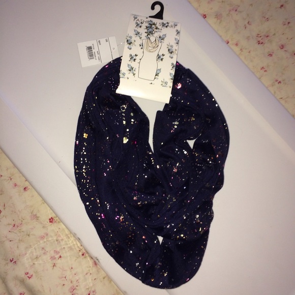 Navy Blue Loop Style Scarf w/ Metallic Detail