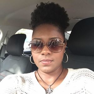 Meet your Posher, Kimberly