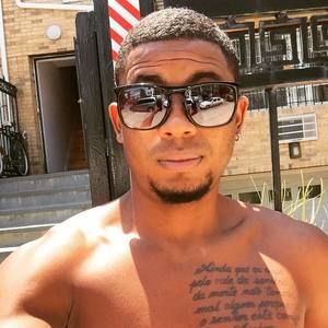 Meet your Posher, Diego