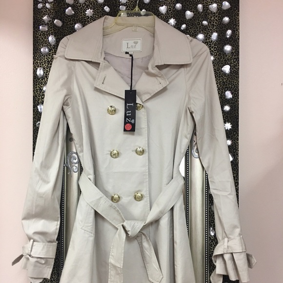 Trench Coat/Rain Coat
