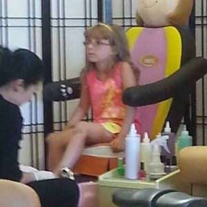 Meet your Posher, Deborah