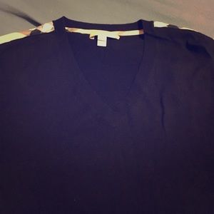Burberry sweater