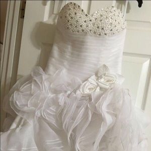 Wedding dress
