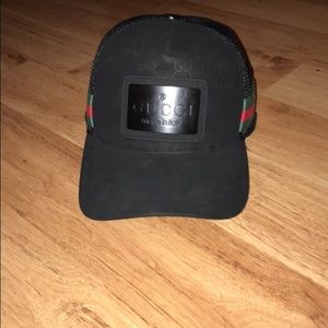 Gucci hat
