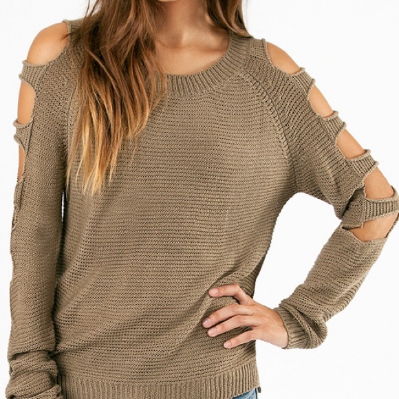 Tobi Sweaters - TOBI Army Green Loosen Up Sweater