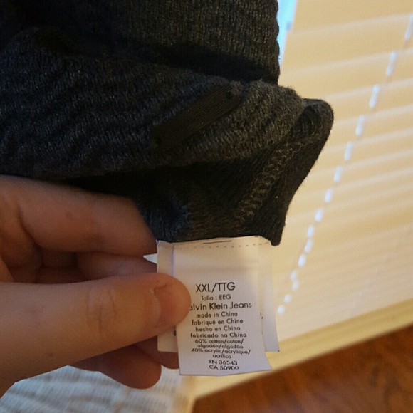 NWOT Calvin Klein Jeans sweater - Picture 3 of 4