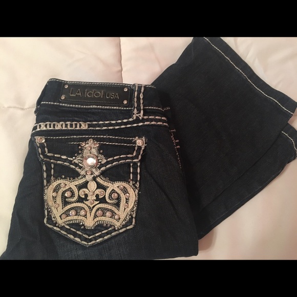 LA Idol Crown pocket jeans, dark wash.