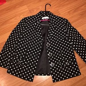 Black & white polka dot blazer in great condition