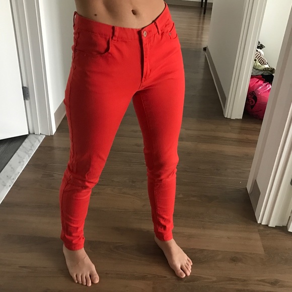 💥SOLD💥 F21 Red Skinny Jeans
