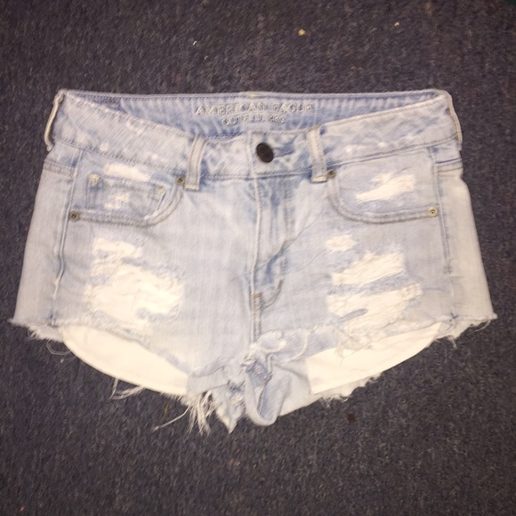 Light wash high wasted distressed jean shorts