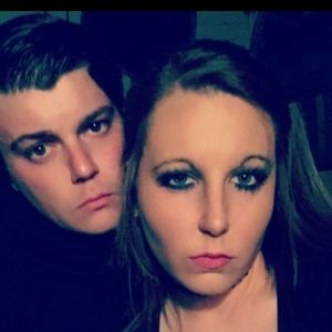 Meet your Posher, Caitlin