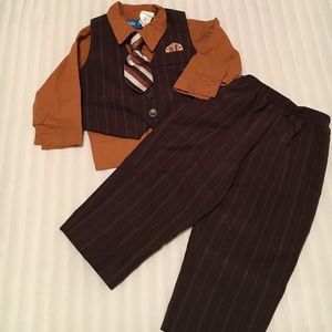 Four piece baby suit set