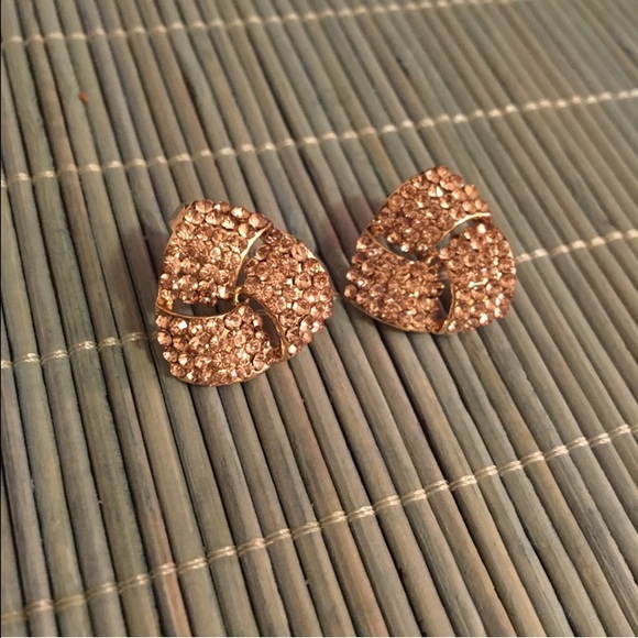 Champagne CZ Earrings✨