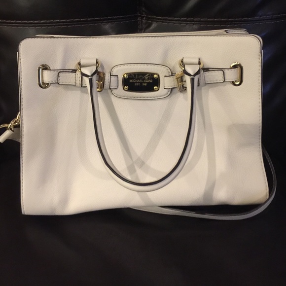 Authentic Michael Kors Large Hamilton Bag. - Picture 2 of 4