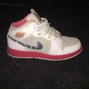 Like new women's Jordan's.