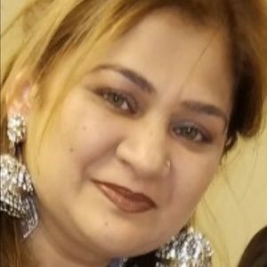 Meet your Posher, Noureen