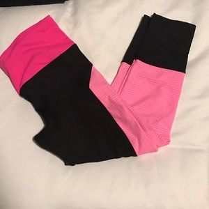 VSX workout leggings