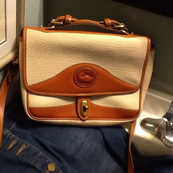 Dooney and Bourke cross body