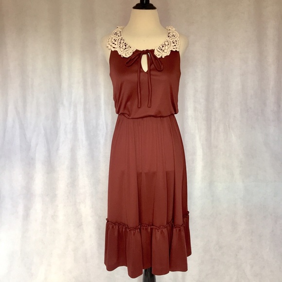 Vintage Dresses & Skirts - Vtg 70s XS S Indian Red Prairie Ruffle Midi Dress