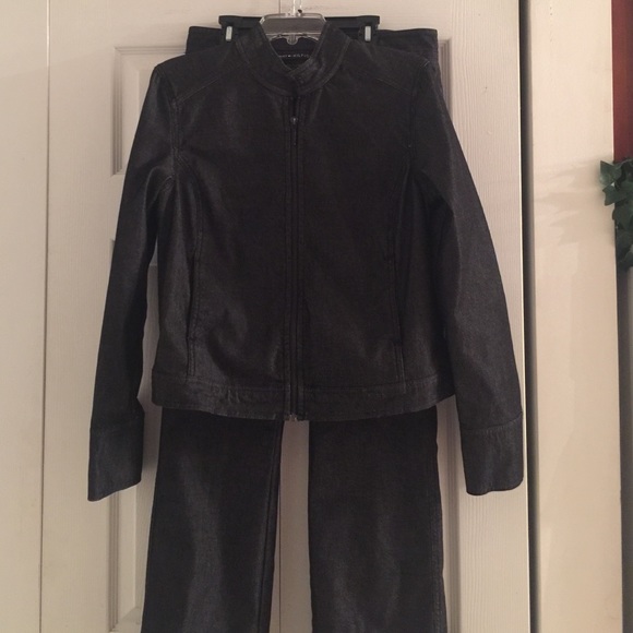 Ladies Tommy Hilfiger Jacket & Jeans