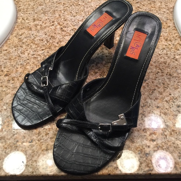 Cute women's slip on heels. Size 10