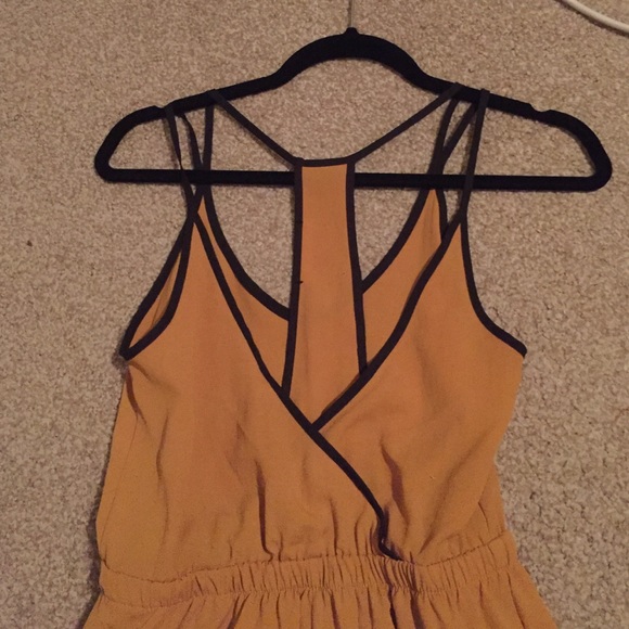 LUSH Dress - Picture 2 of 3