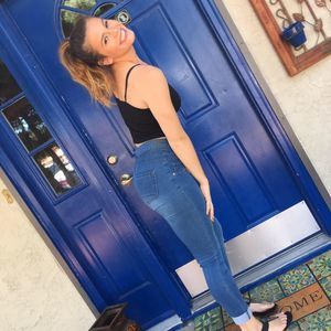 Meet your Posher, Ali