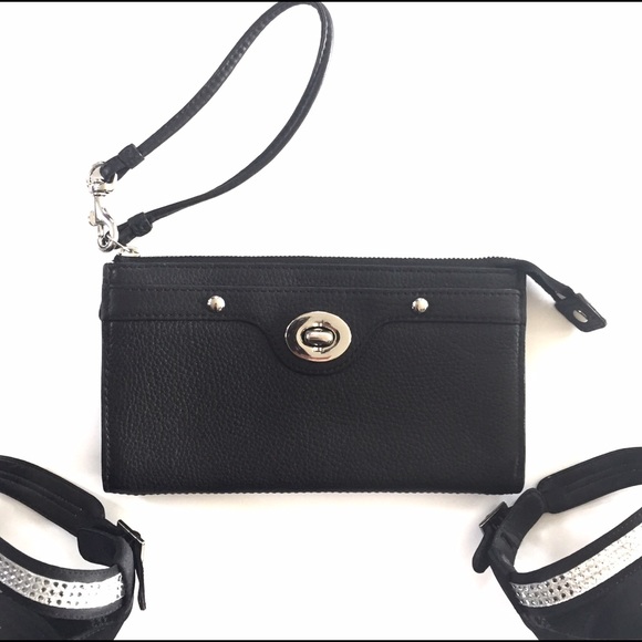 Coach Handbags - Authentic Coach Pebble Leather Wristlet