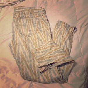 Free people printed skinny leg jeans