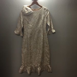 Dainty Jewels MIDI dress.