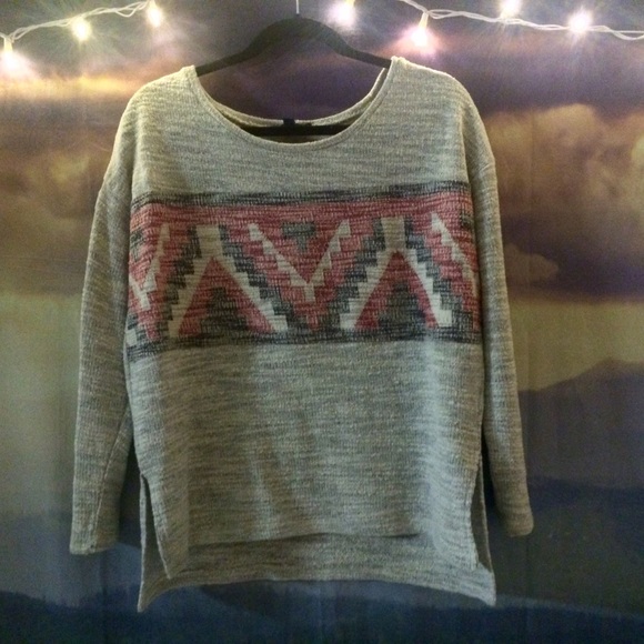 American Eagle sweater